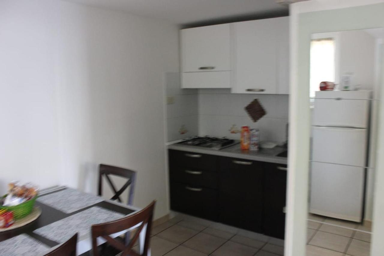 Relais Maria Luisa Locazione Turistica Di Simona Capaccio Bed & Breakfast Fiumicino Dış mekan fotoğraf