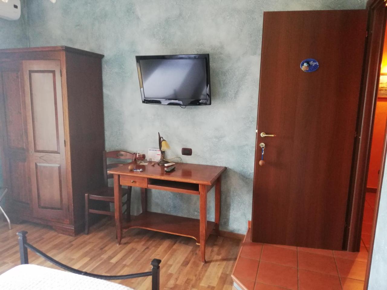 Relais Maria Luisa Locazione Turistica Di Simona Capaccio Bed & Breakfast Fiumicino Dış mekan fotoğraf
